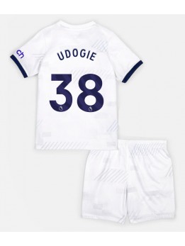 Billige Tottenham Hotspur Destiny Udogie #38 Hjemmedraktsett Barn 2023-24 Kortermet (+ Korte bukser)